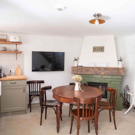 Egercottages - Csillag Cottage Bagian luar foto